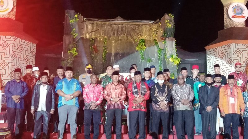 Sebagai Tuan Rumah Kabupaten Sorong Selatan Keluar Sebagai Pemenang Juara 1 Umum MTQ KE-IX Tingkat Papua Barat