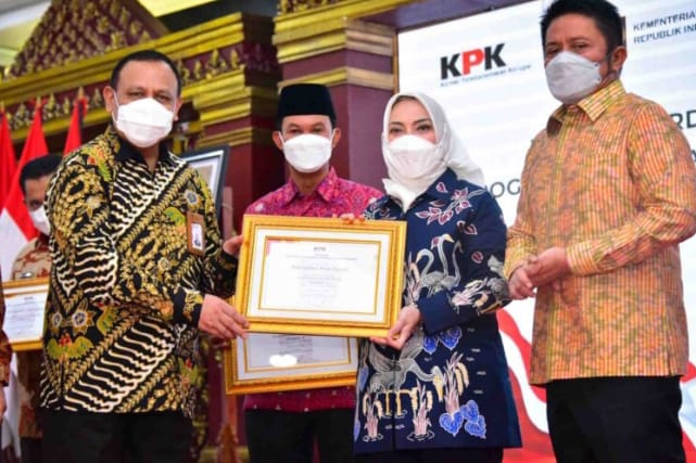 Harum Semerbak Mbau Bunga, Musi Rawas Borong Penghargaan Tiga Sekaligus