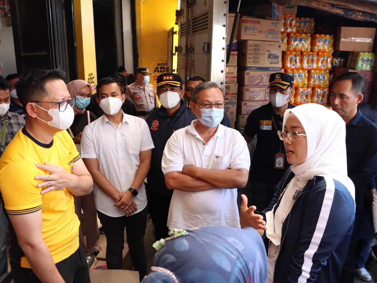 Tindak Nakal Mafia Migor, Kapolres Bersama Bupati Sidak Pasar Purwakarta