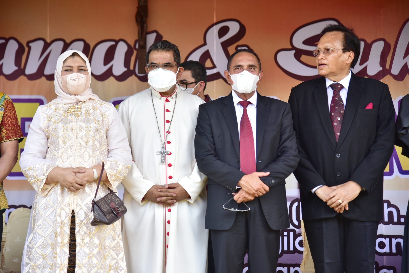 Gubernur Sumut Edy Rahmayadi Hadiri Perayaan Paskah se-Paroki Santo Yosep Delitua