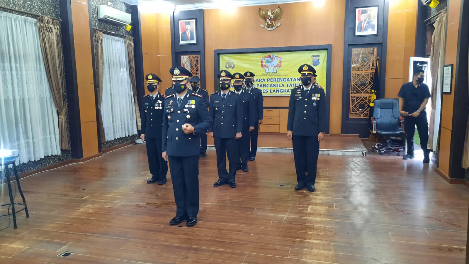 Polres Langkat Ikuti Upacara Peringatan Hari Lahir Pancasila Secara Virtual