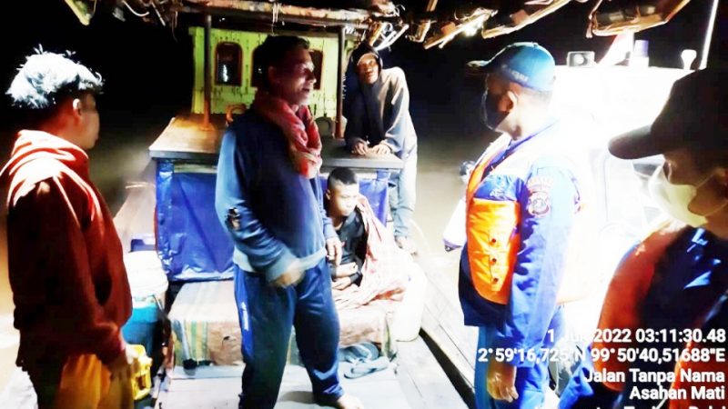 Satpolair Polres Tanjungbalai Periksa Kapal Keluar Masuk Melalui Perairan