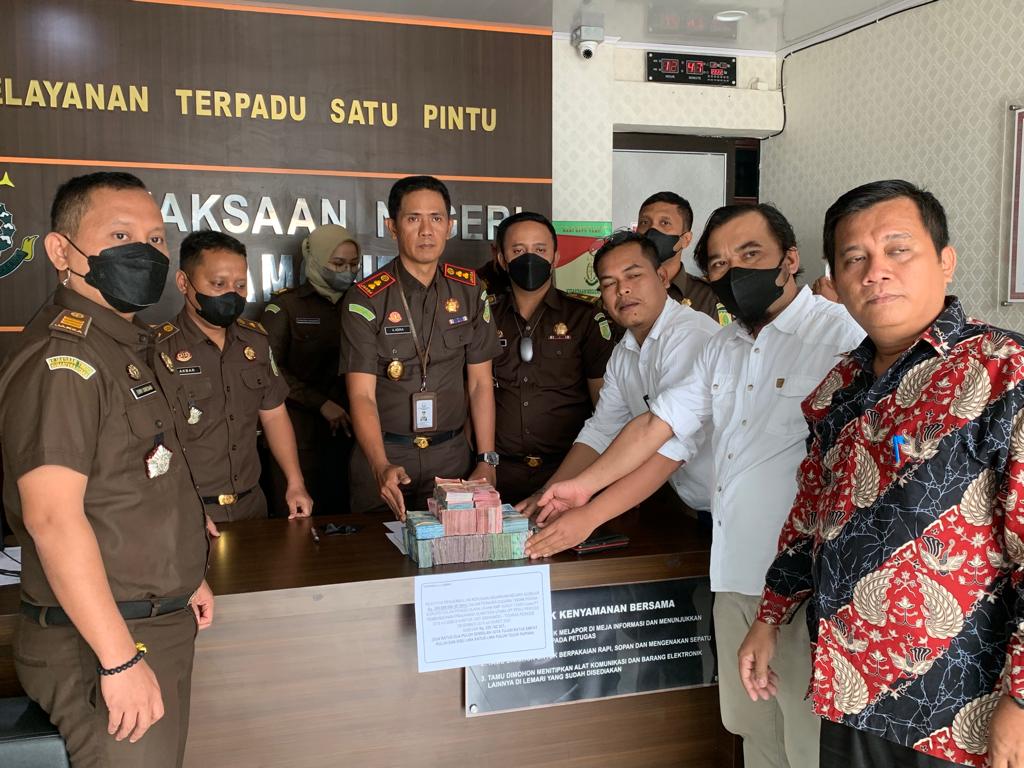 Kejari Samosir Selamatkan Uang Negara Dari Perkara Korupsi Sebesar Rp200 Juta