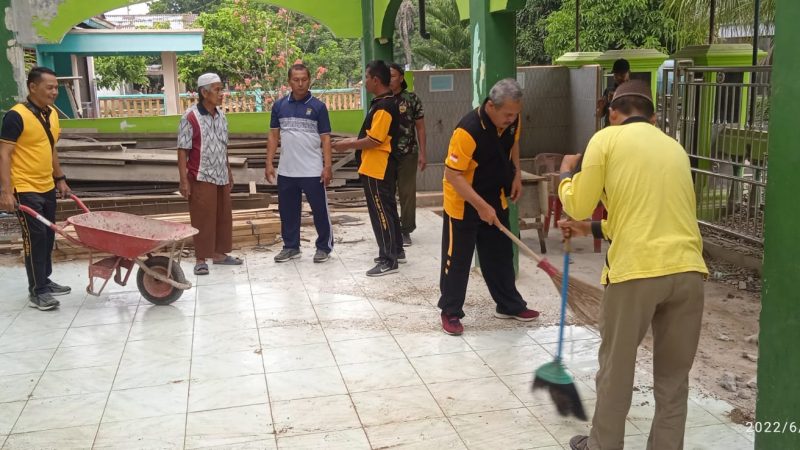 Polsek Secanggang Laksanakan Bakti Sosial menyambut HUT Bhayangkara Ke 76