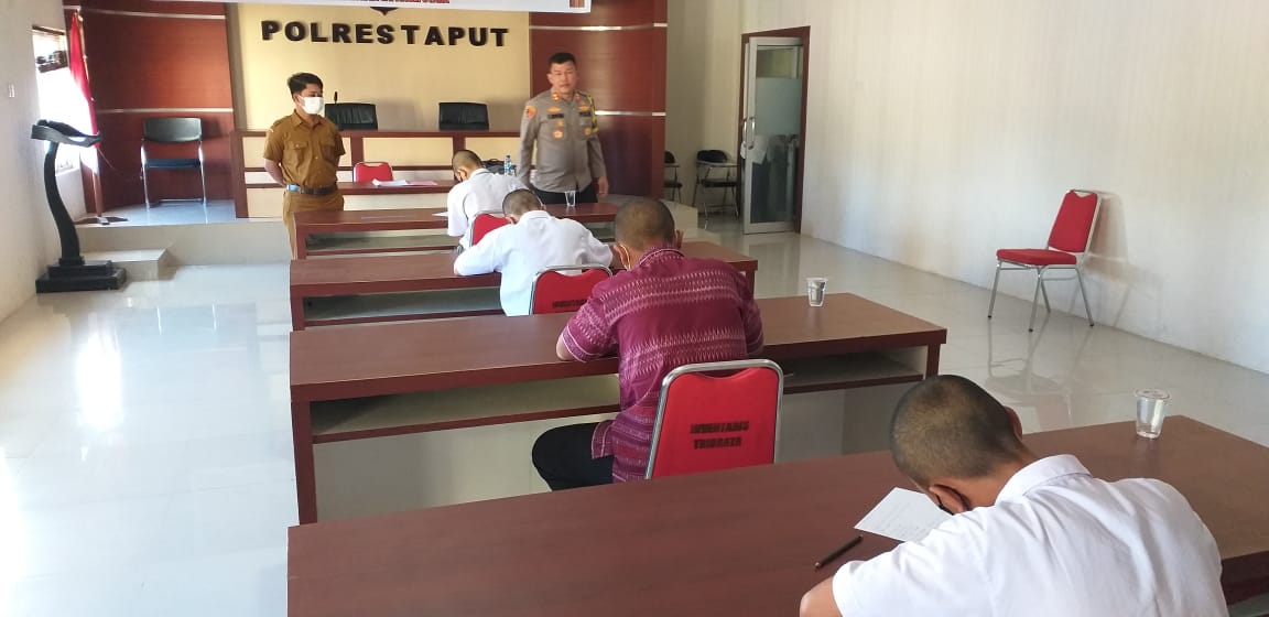 Polres Taput Fasilitas 4 Pelajar Pelaku Persetubuhan Terhadap Anak Untuk Mengikuti Ujian Kenaikan Kelas Dari Sekolah