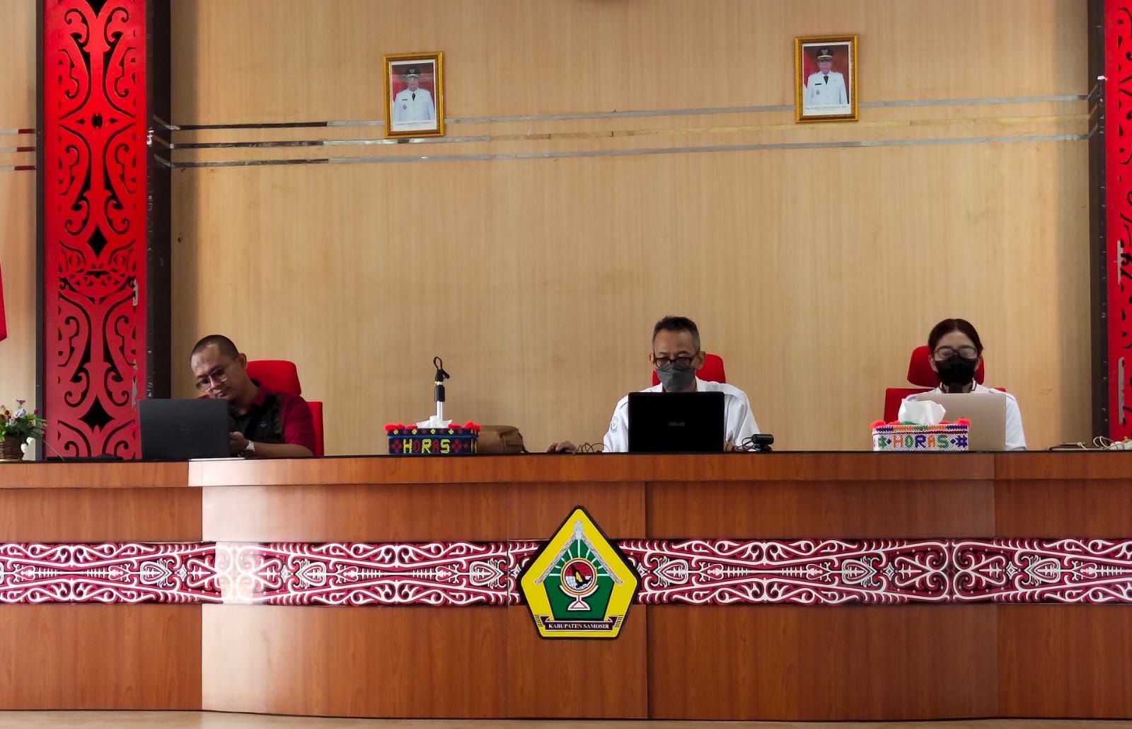 Pemkab Samosir Hadiri Rapat Peredaran Ikan Red Devil di Perairan Danau Toba