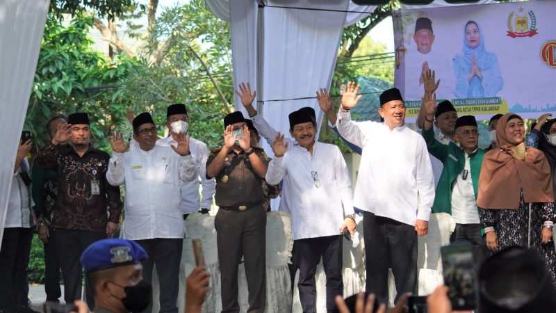 Plt Bupati Langkat Melepaskan Keberangkatan JCH 2022