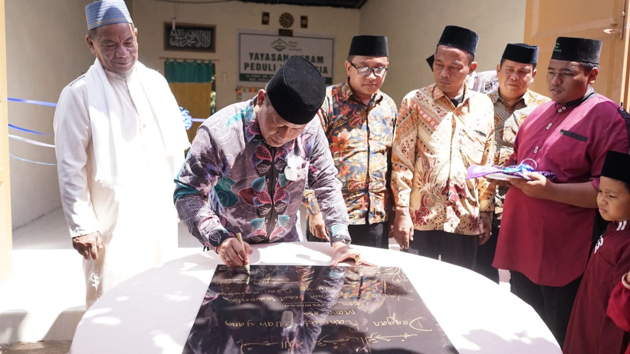 Plt Walikota Tanjungbalai H Waris Tholib Resmikan Yayasan Santri Pondok Tahfizh