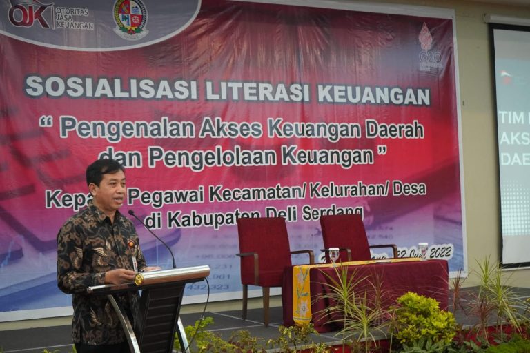 OJK Regional 5 Sumbagut Edukasi Keuangan di Deliserdang