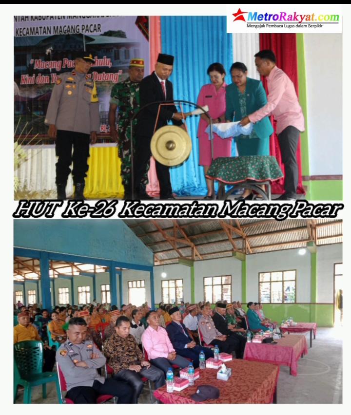 Puncak Peringati HUT Ke-26 Kec. Macang Pacar Ditandai Dengan Pemukulan Gong Oleh Camat Macang Pacar