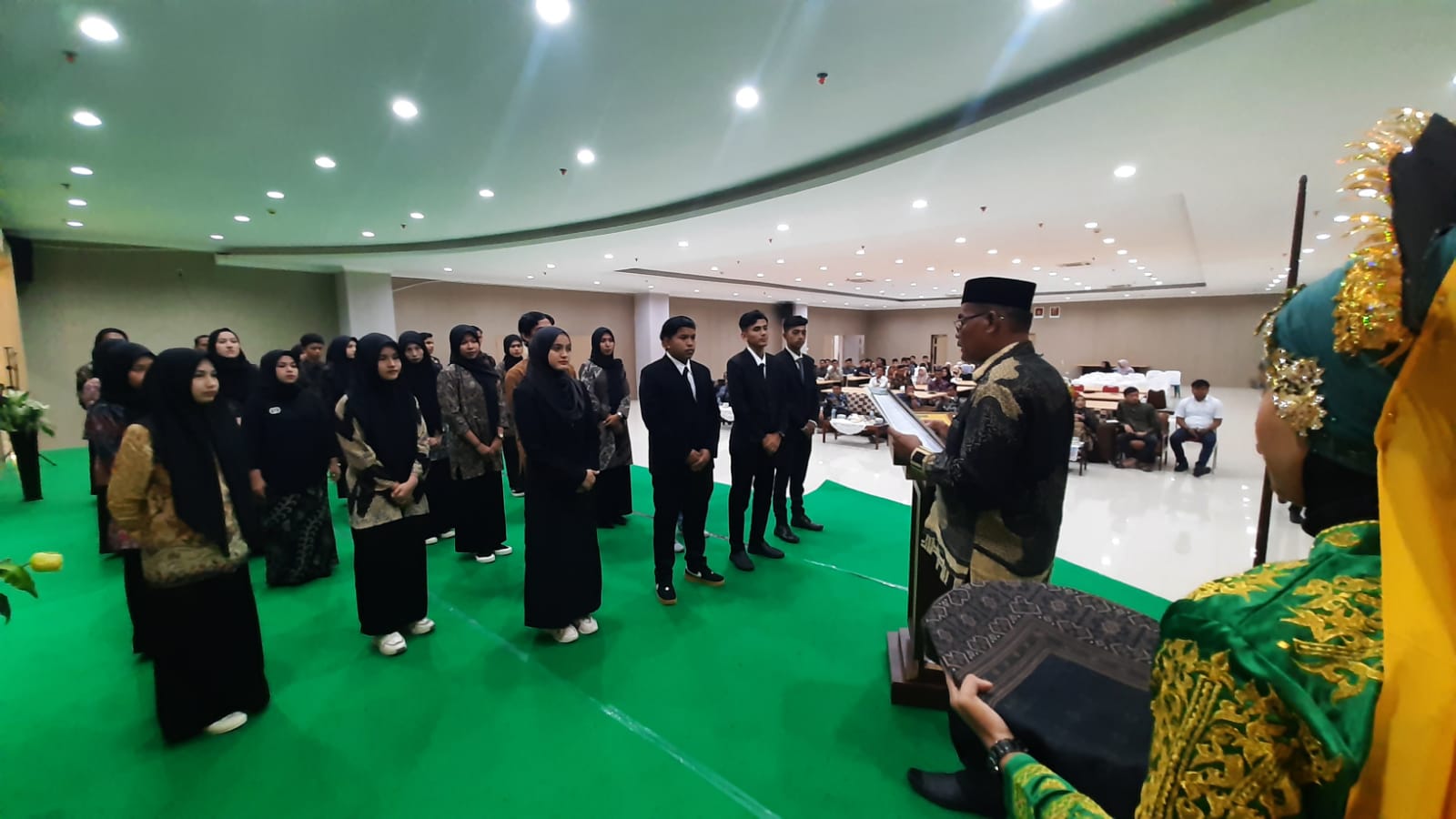 Camat Suka Makmue Lantik Perdana Pengurus IPMS Banda Aceh