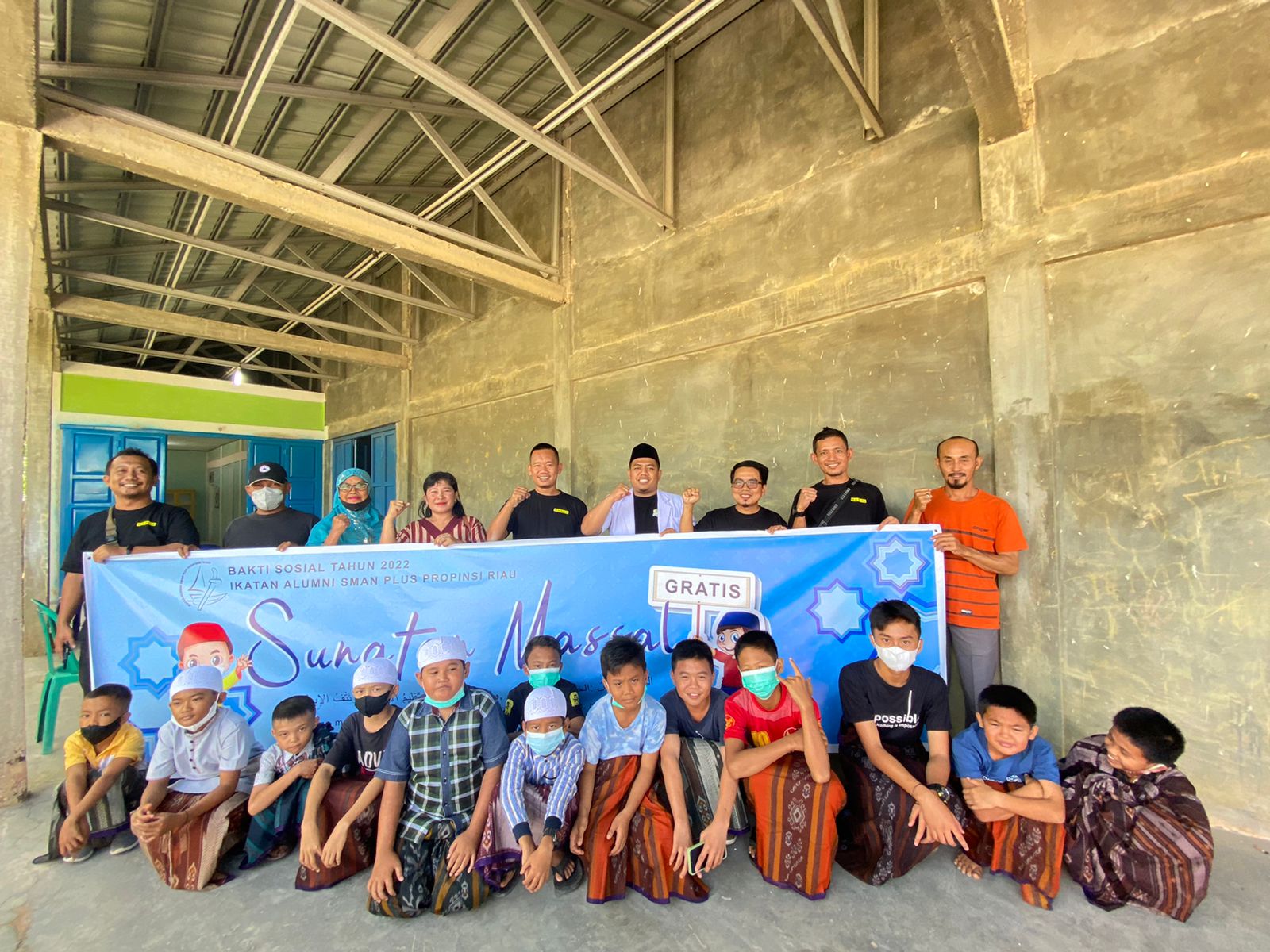 Ikatan Alumni SMA Plus Riau  Taja Kegiatan Khitanan Massal Gratis di Pelalawan