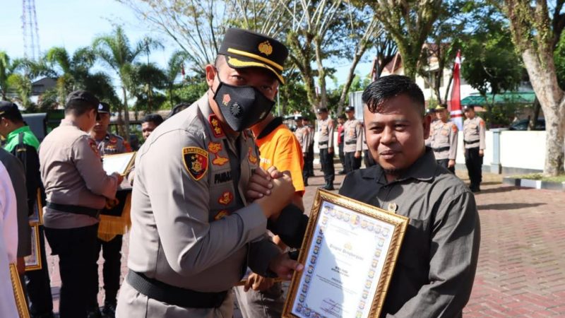 PWI Aceh Barat Terima Penghargaan Bersama Wartawan