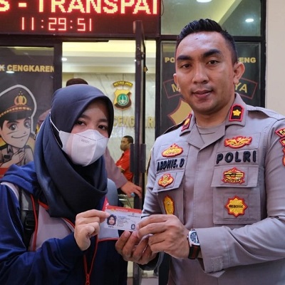 Polsek Cengkareng Berkolaborasi dengan 3 Pilar Cengkareng Gelar Kegiatan Pelayanan Terpadu