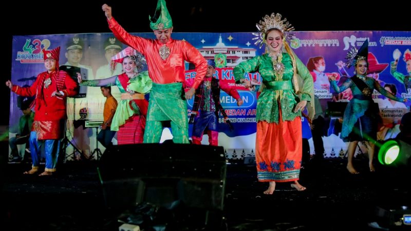 Gebyar Kreatif Di Kecamatan Medan Area, Tarian Minang dan Aksi Magician Undang Decak Kagum