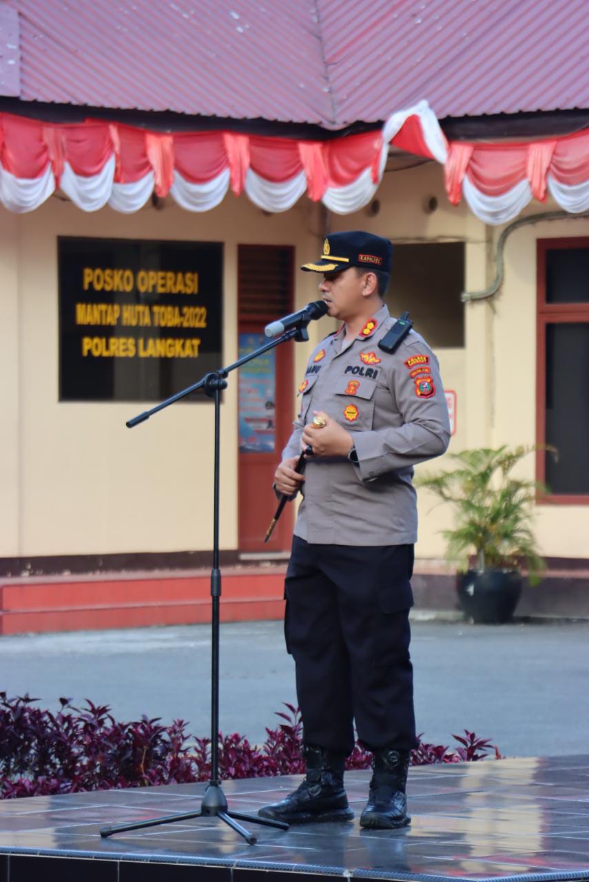 Polres Langkat Gelar Apel Pengamanan Malam Takbiran Idul Adha 1443 H Tahun 2022