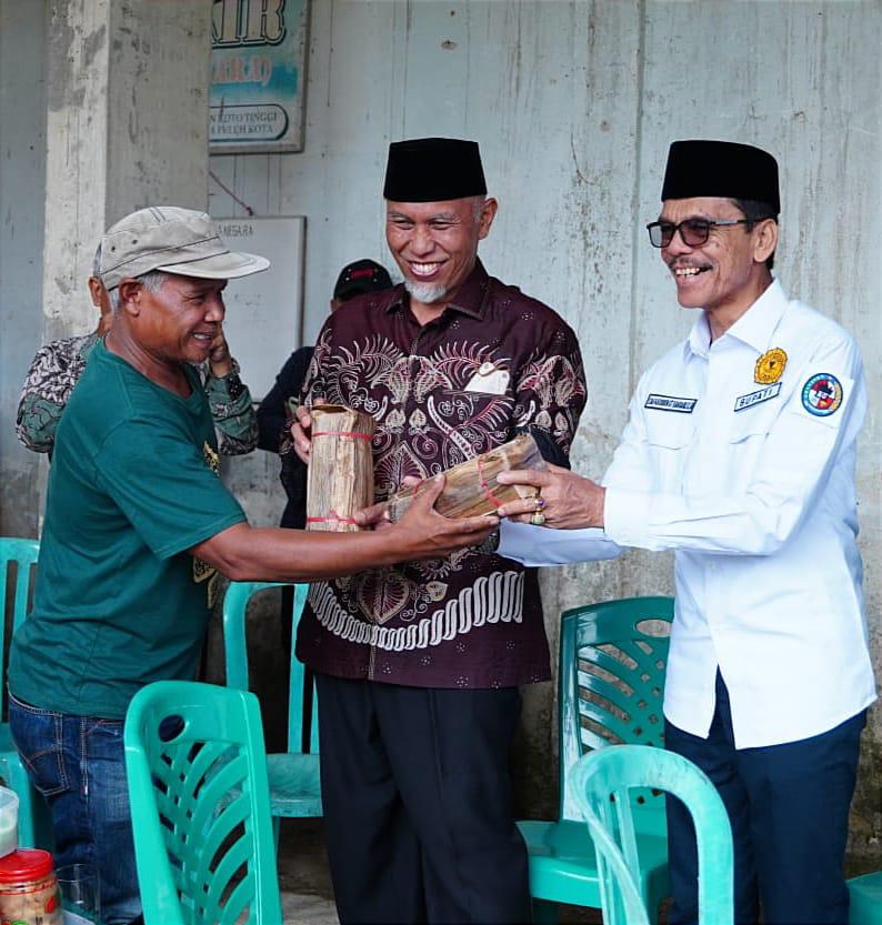 Kunker ke Limapuluh Kota, Gurbernur Mahyeldi “Ngantor” di Kapur IX