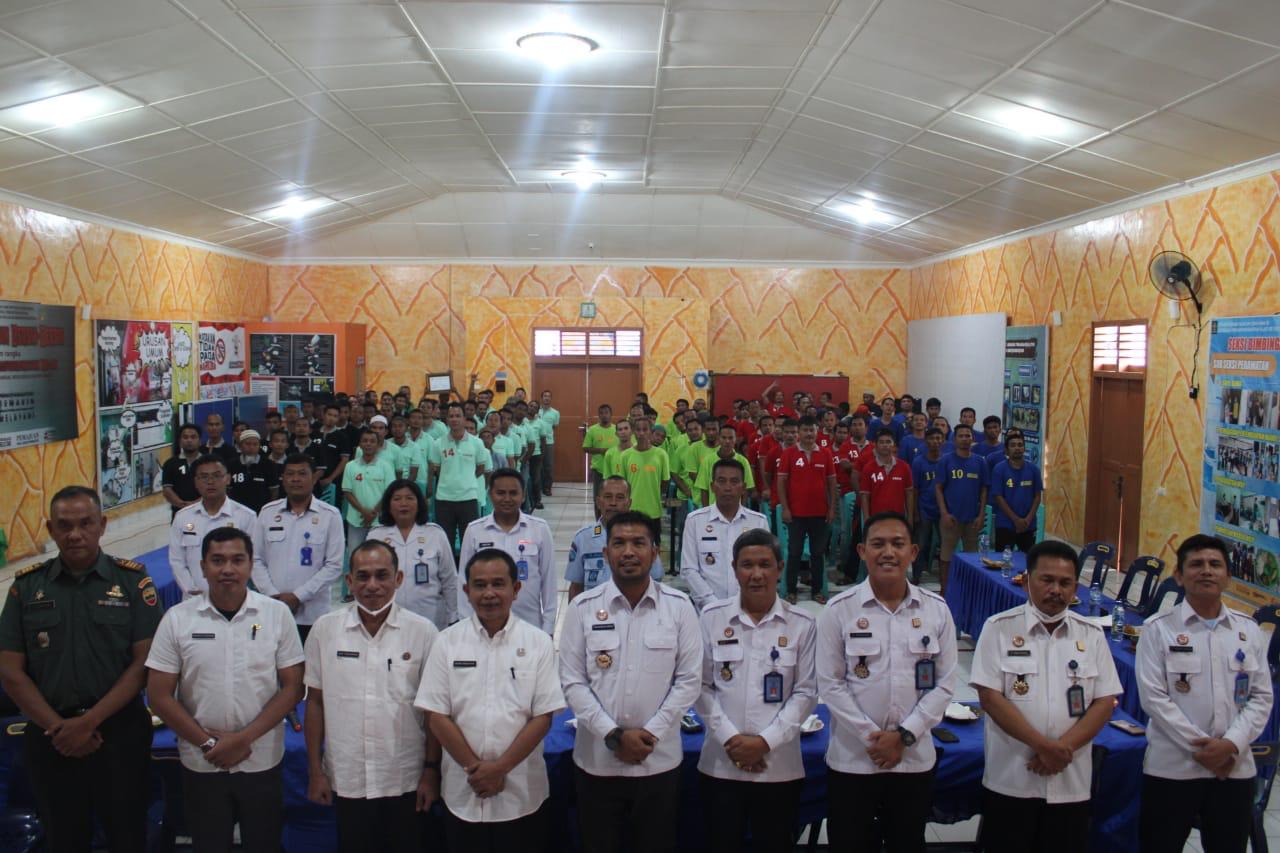 Pelatihan Kemandirian Berakhir, Lapas Siborongborong KanwilKumham Sumut Serahkan Sertifikat Pelatihan Kemandirian Kepada 120 Warga Binaan