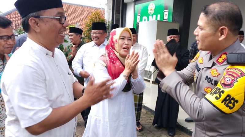 Jalin Silaturahmi, Kapolres Purwakarta Bersama Jajaran Kunjungi Kantor MUI