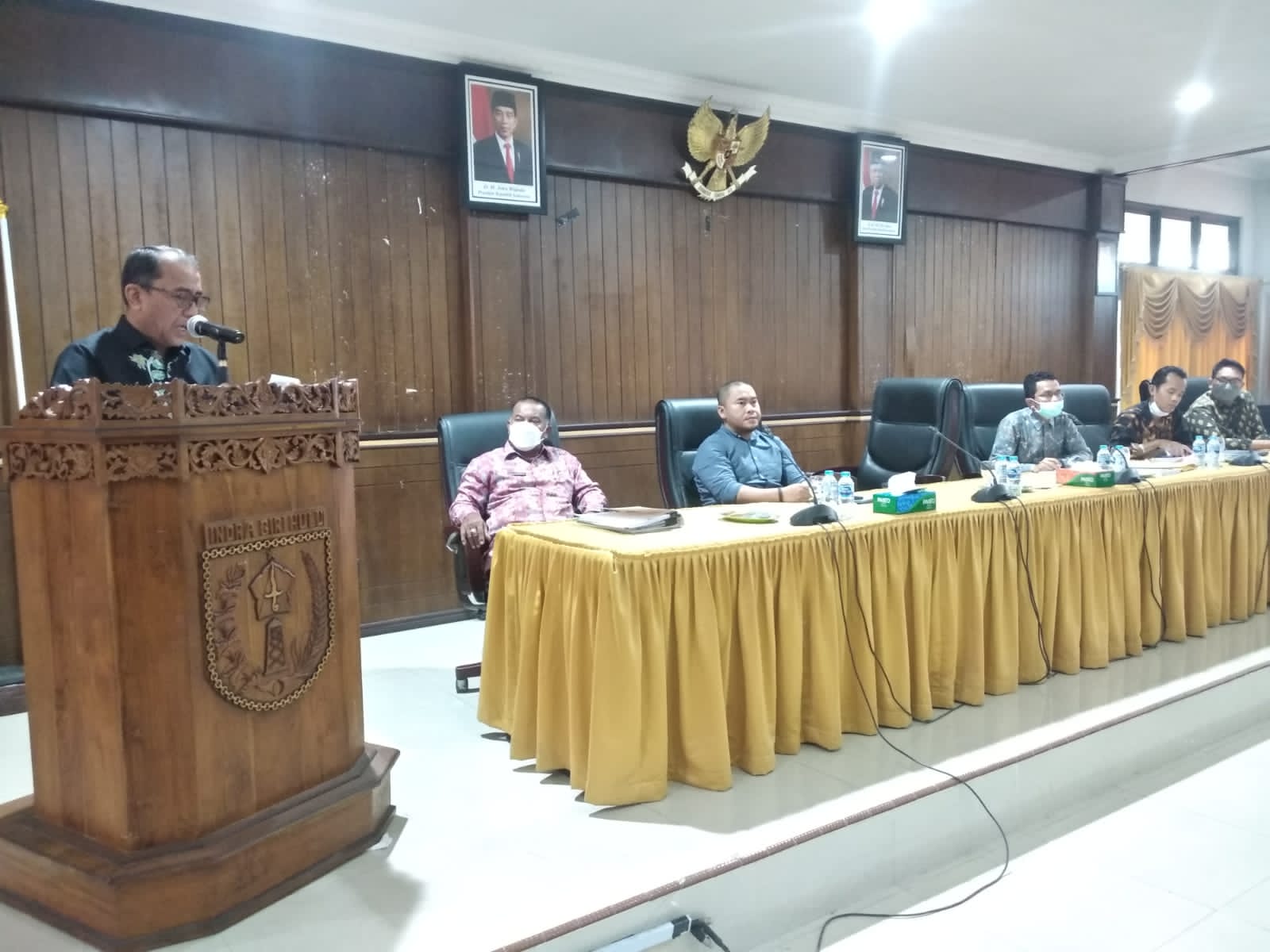 Wabup Inhu Buka Rapat Presentasi Progres Naska Akademik Penetapan Hari Jadi Inhu