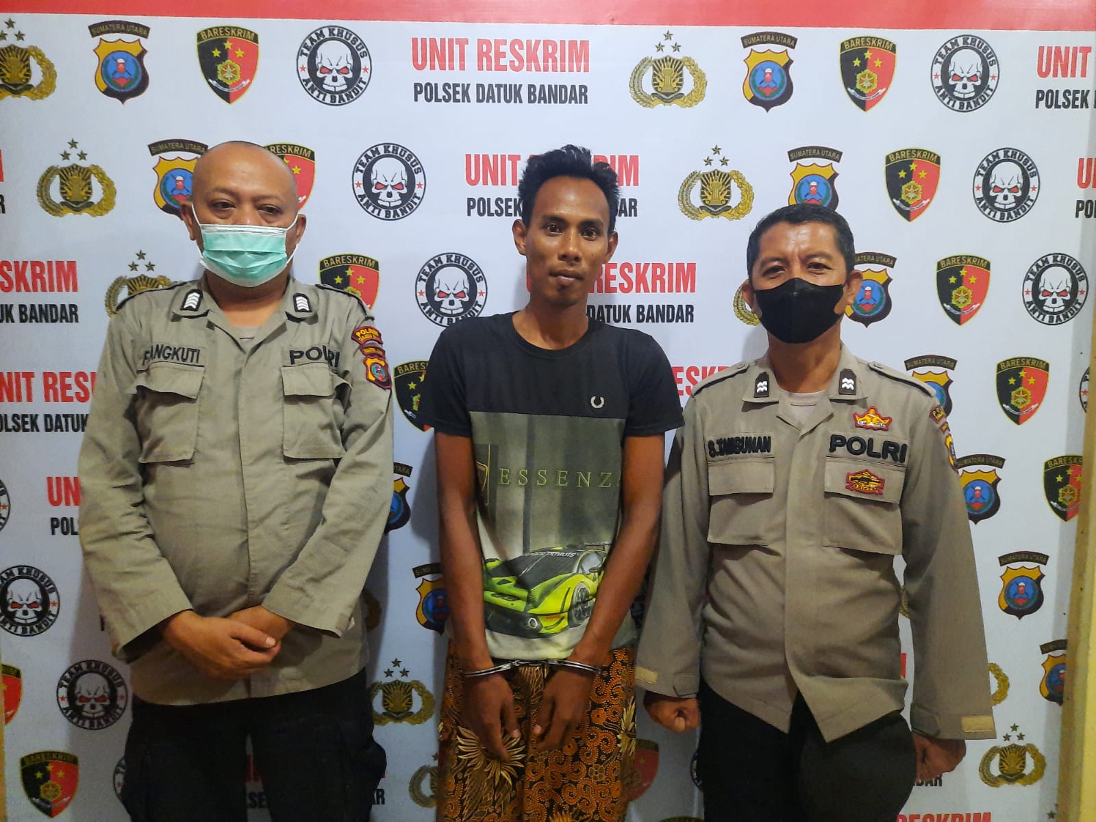 Suami Marah Terganggu Main Game, Istri Di Bogem Hingga Berdarah