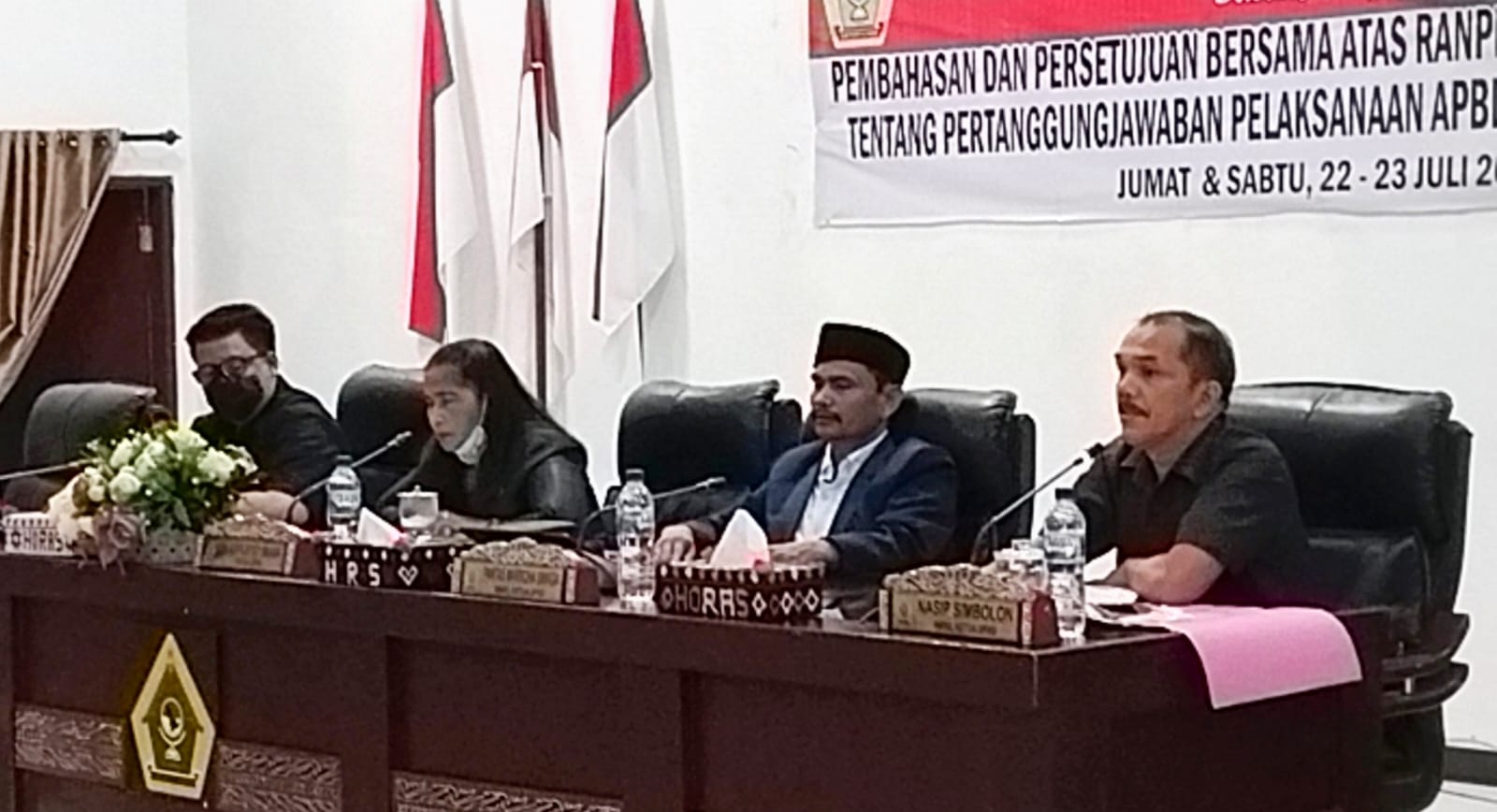 Paripurna DPRD Samosir, Pertanggungjawaban APBD 2021 Bupati, FPDI P, Walkout