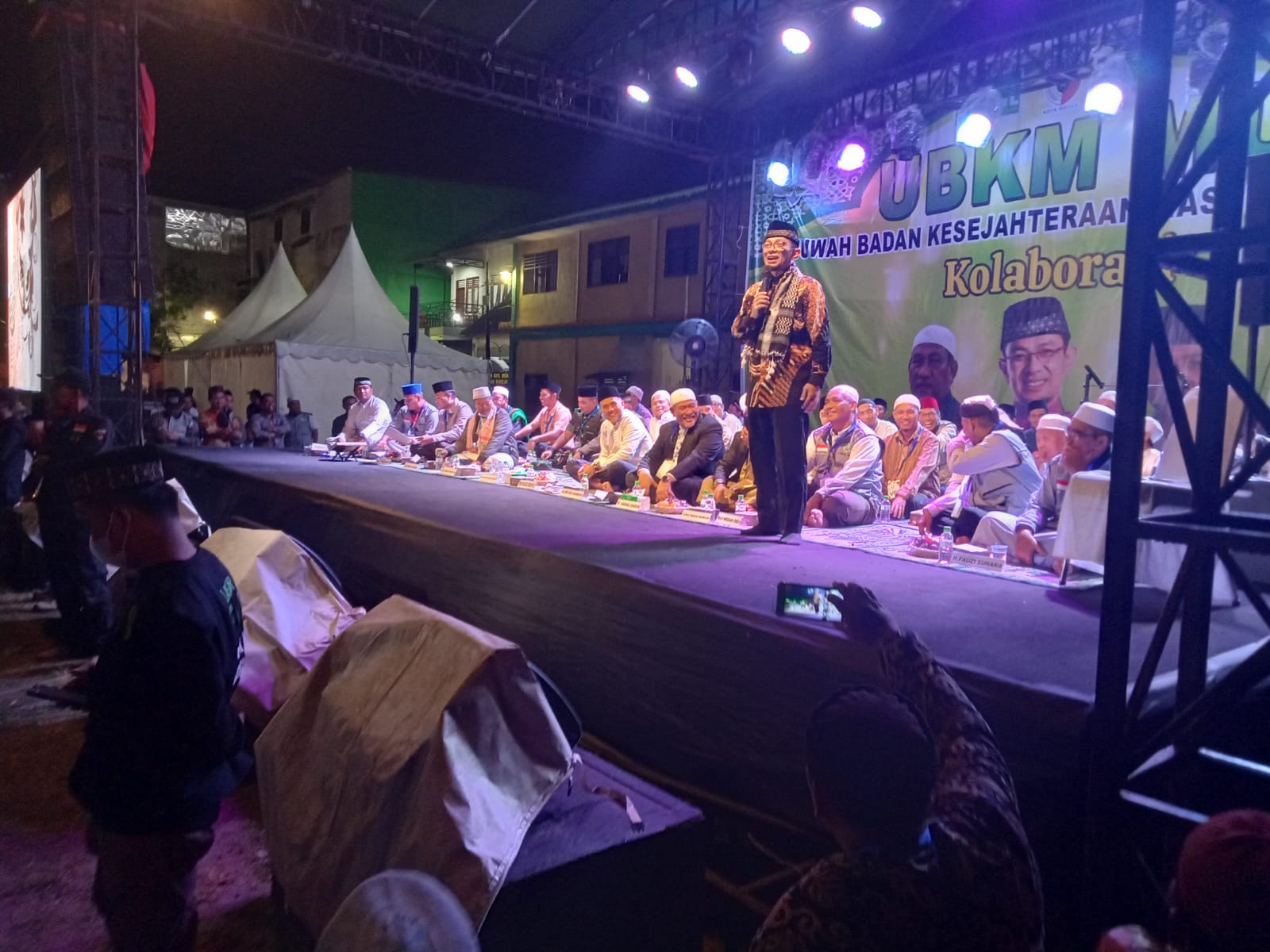 Wagubsu Hadir, UBKM MU Senandung Sholawat Malam Tahun Baru Islam Meriah