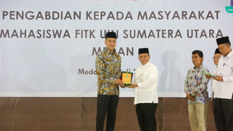 Wagub Sumut Lepas PKM Mahasiswa FITK UIN Sumut, Minta Gali Potensi Daerah, Berikan Pemahaman Stunting