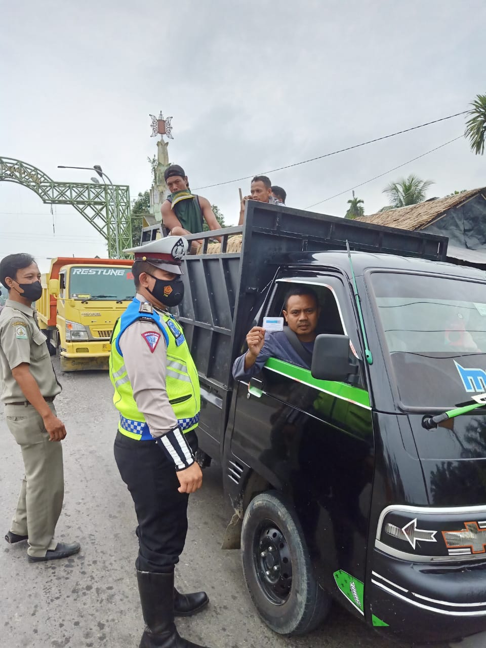 Pos Checkpoint Regu Jaga III wabah PMK melakukan Penyekatan di Perbatasan Aceh-Sumut