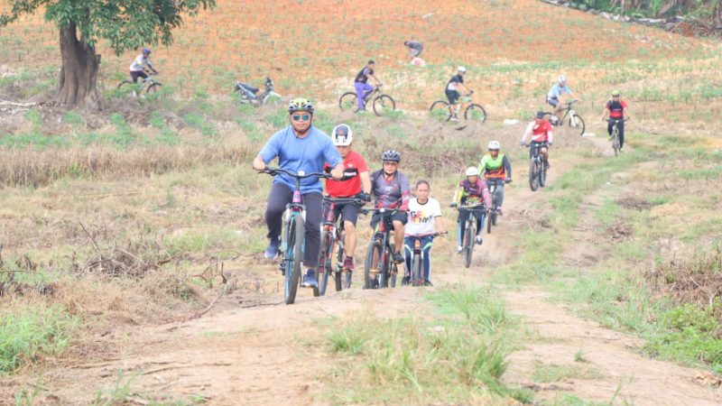 Kapolres Sergai Gowes Bareng Personel Sapa Masyarakat