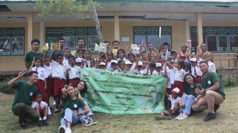 Menjelang HUT RI Ke-77, Muda-Mudi Kempo Bali Gelar Bakti Sosial Di SDN Todong Lamba,Kec. Sano Nggoang