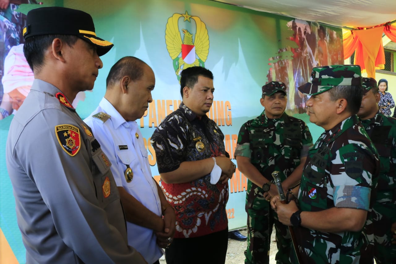 Bupati Samosir Bersama Pangdam I BB Hadiri Peresmian Sumber Air Program TNI AD Manunggal