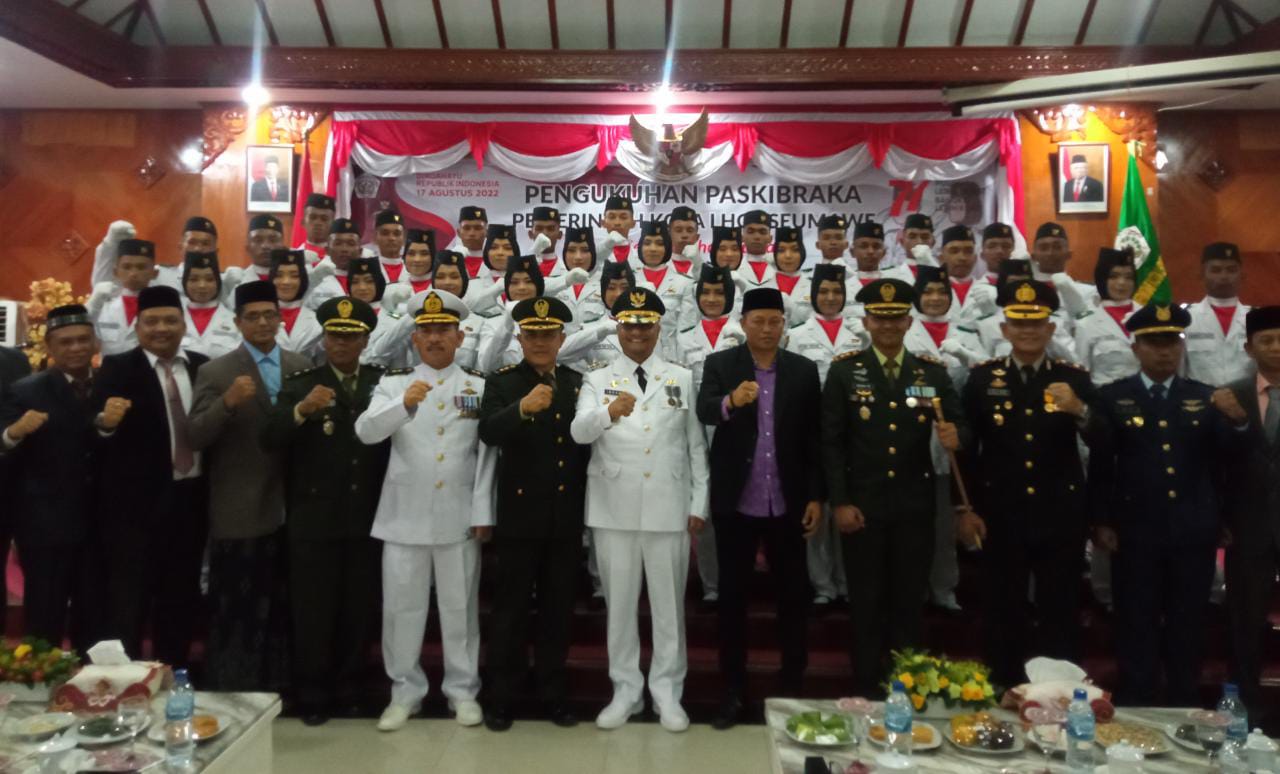 Pj Walikota Kukuhkan 36 Anggota Paskibraka Lhokseumawe