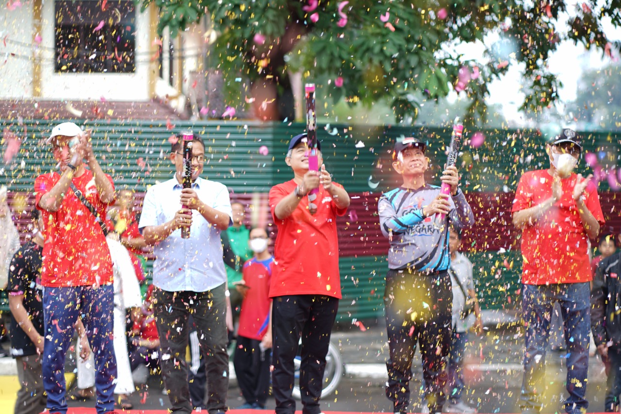 Ribuan Masyarakat Ramaikan Car Free Day Pekan QRIS Nasional (PQN) 2022 Bank Indonesia