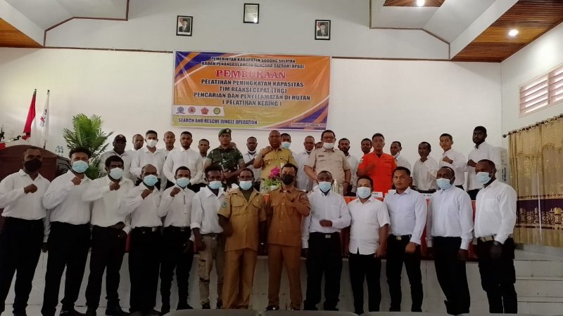 Bupati Samsudin Anggiluli,SE Membuka Pelatihan Peningkatan Kapasitas TRC Pencarian dan Penyelamatan di Hutan