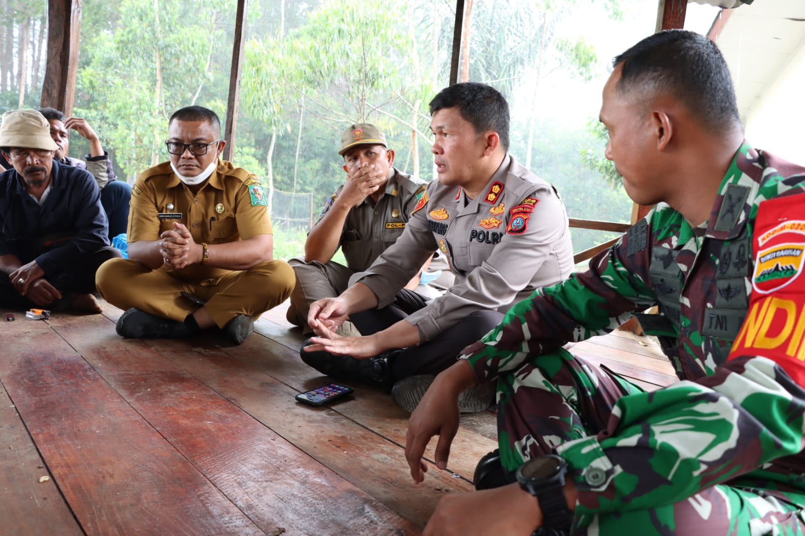 Kapolres Simalungun dan Dandim 0207 Mediasi Sengketa Lahan di HTI TPL