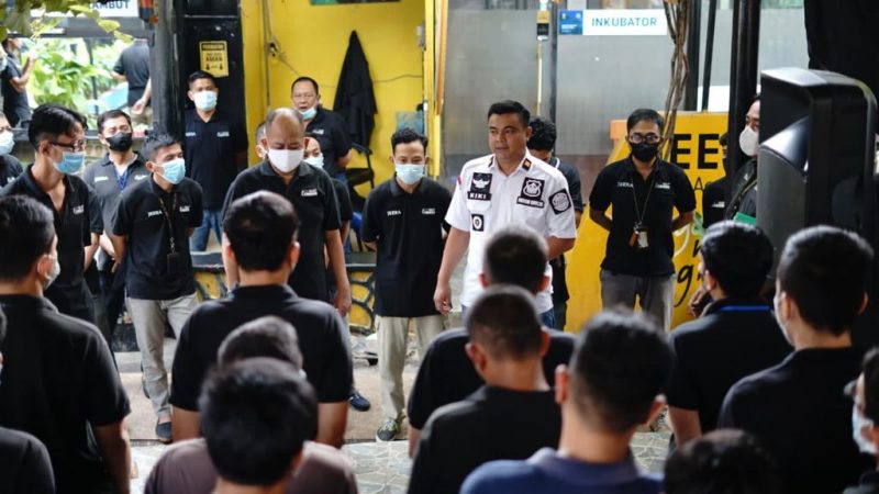 Bekali Ketrampilan Warga Binaan, Rutan Cipinang Kanwil Kemenkumham DKI Jakarta Fasilitasi Pembinaan Kemandirian Barbershop