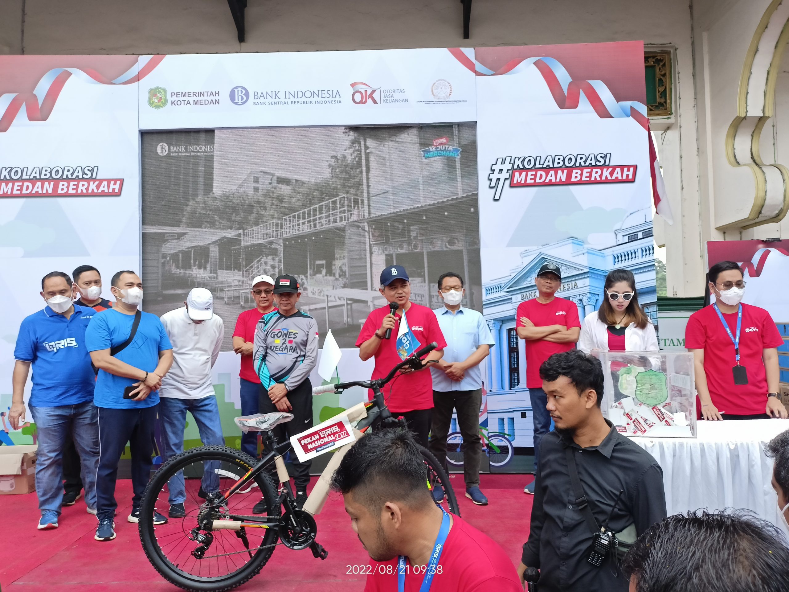 Menyemarakkan HUT RI ke 77 Tahun, KPw BI Sumut Bersama Pemko Medan Menyelenggarakan Car Free Day Pekan QRIS Nasional 2022