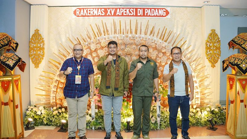 Bobby Nasution Bawa Semangat Kolaborasi Hadiri Rakernas ke XV Apeksi di Padang