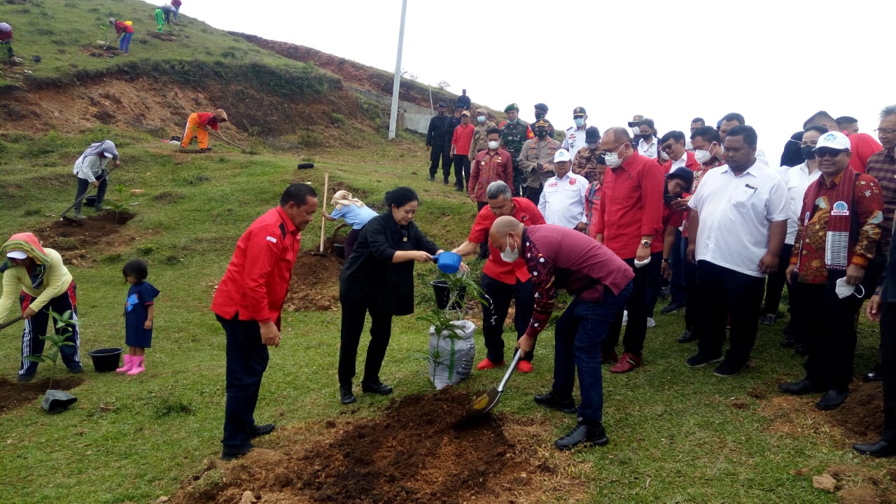 Yel Yel Dukungan Puan Maharani Presiden Menggema di Muara