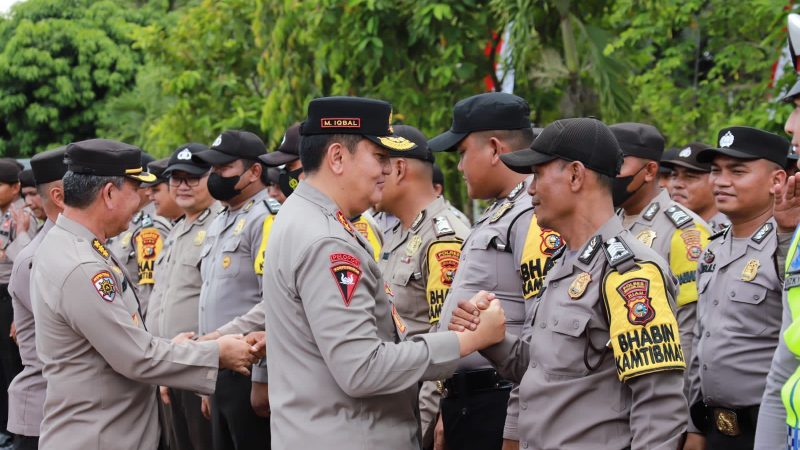 Pimpin Apel di Mapolres Inhu, Kapolda Riau Irjen Iqbal : Polisi Adalah Pelindung, Pelayan dan Pengayom Masyarakat
