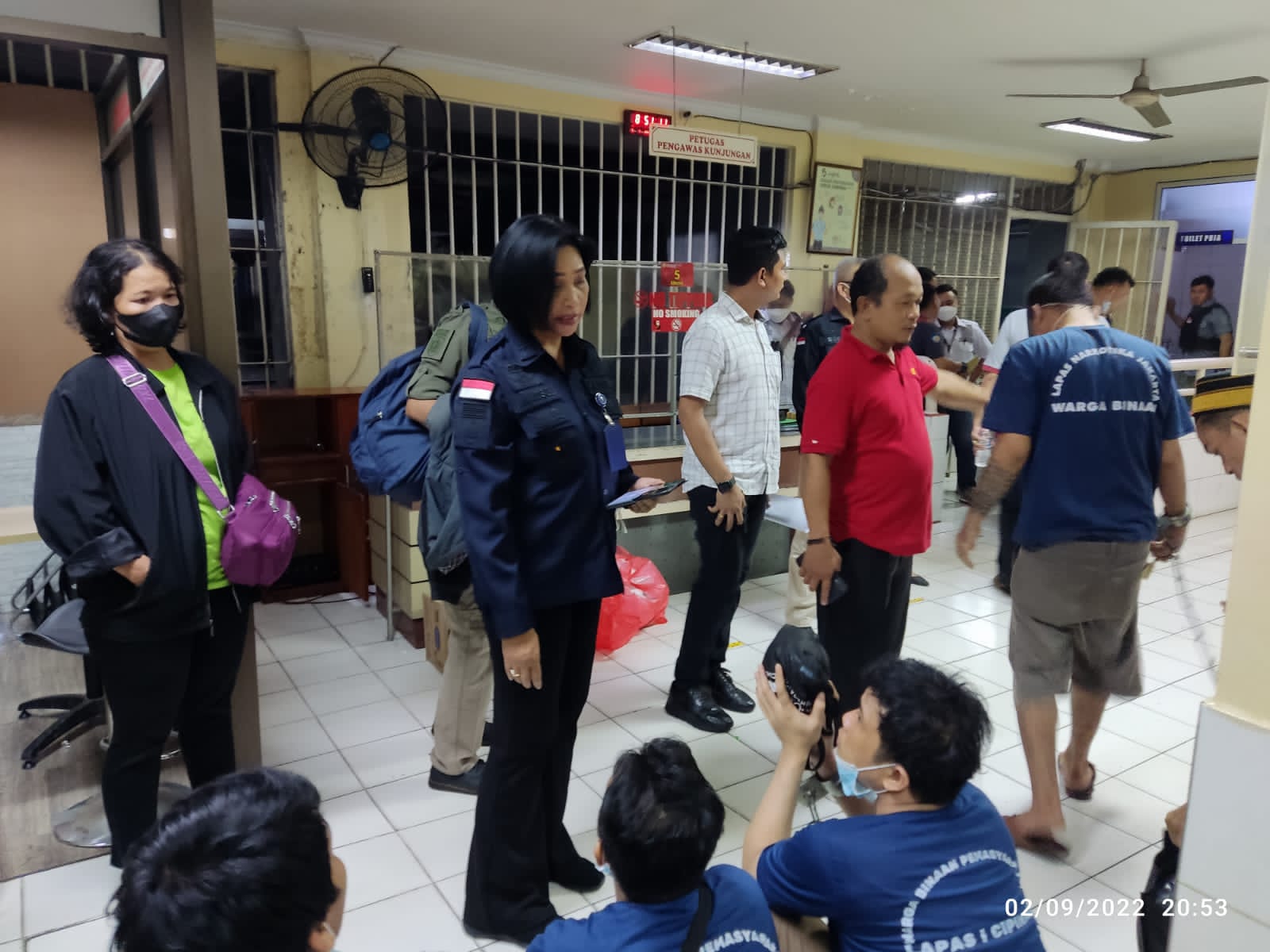 Strategi Atasi Over Kapasitas, Lapas Kelas I Cipinang Laksanakan Giat Pemindahan 40 Orang Warga Binaan