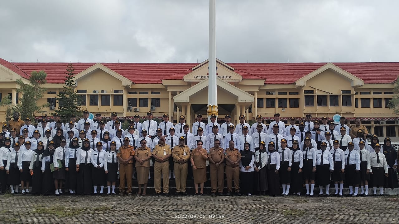 Bupati Samsudin Anggiluli, SE : Calon P3K Guru Harus Betah Menjalankan Tugas di Seluruh Pelosok Sorong Selatan