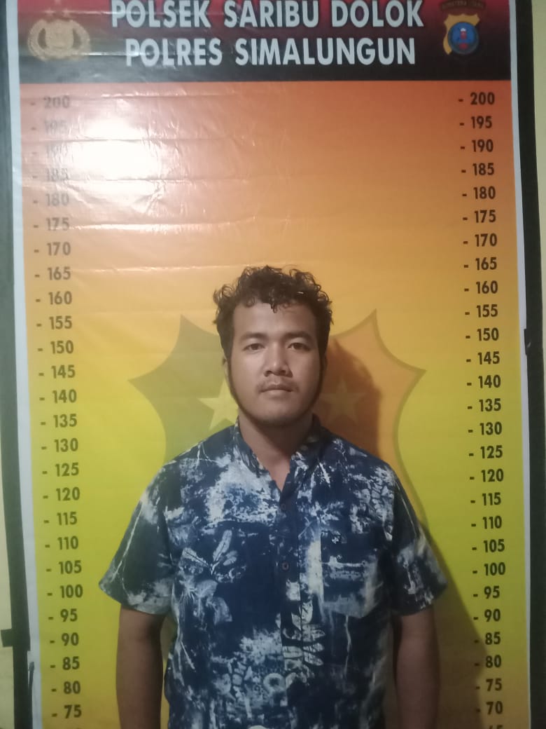 Polsek Saribudolok Tahan Dua Terduga Tersangka Penggelapan Mobil L 300