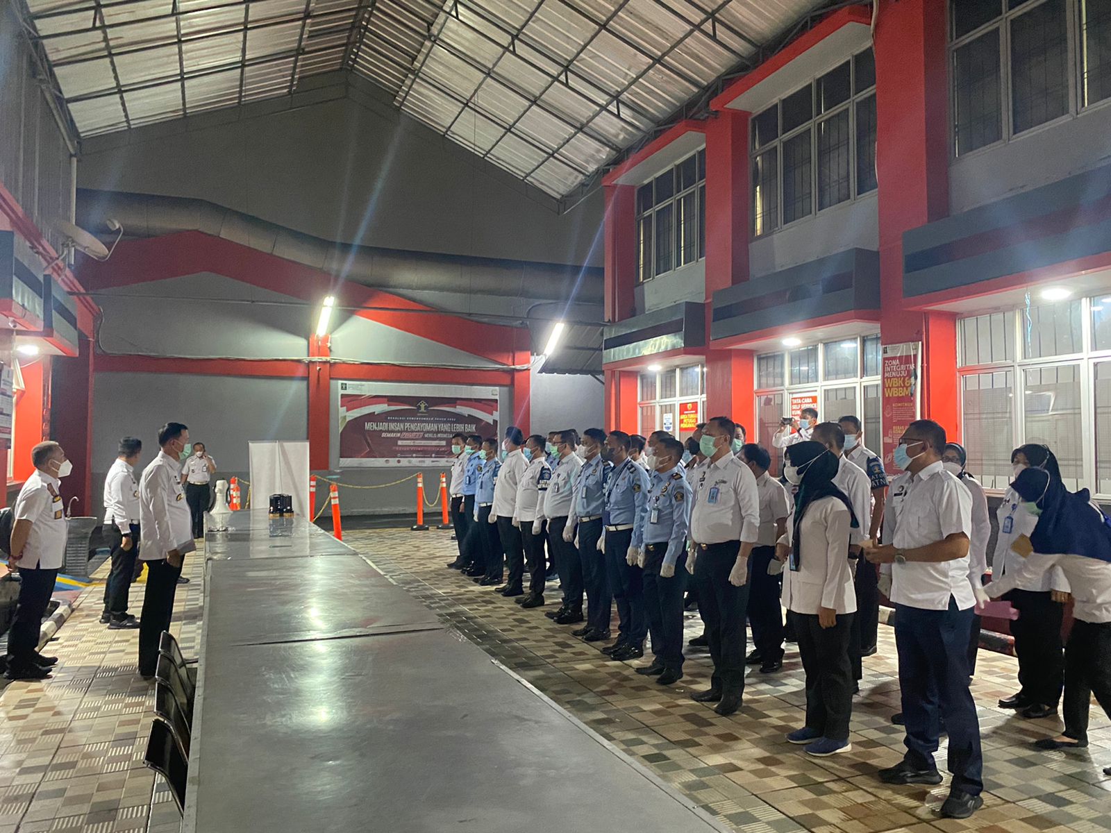 Cegah Gangguan Kamtib, Satopspatnal PAS Kanwil Kemenkumham DKI Jakarta Razia Blok Hunian Rutan Cipinang