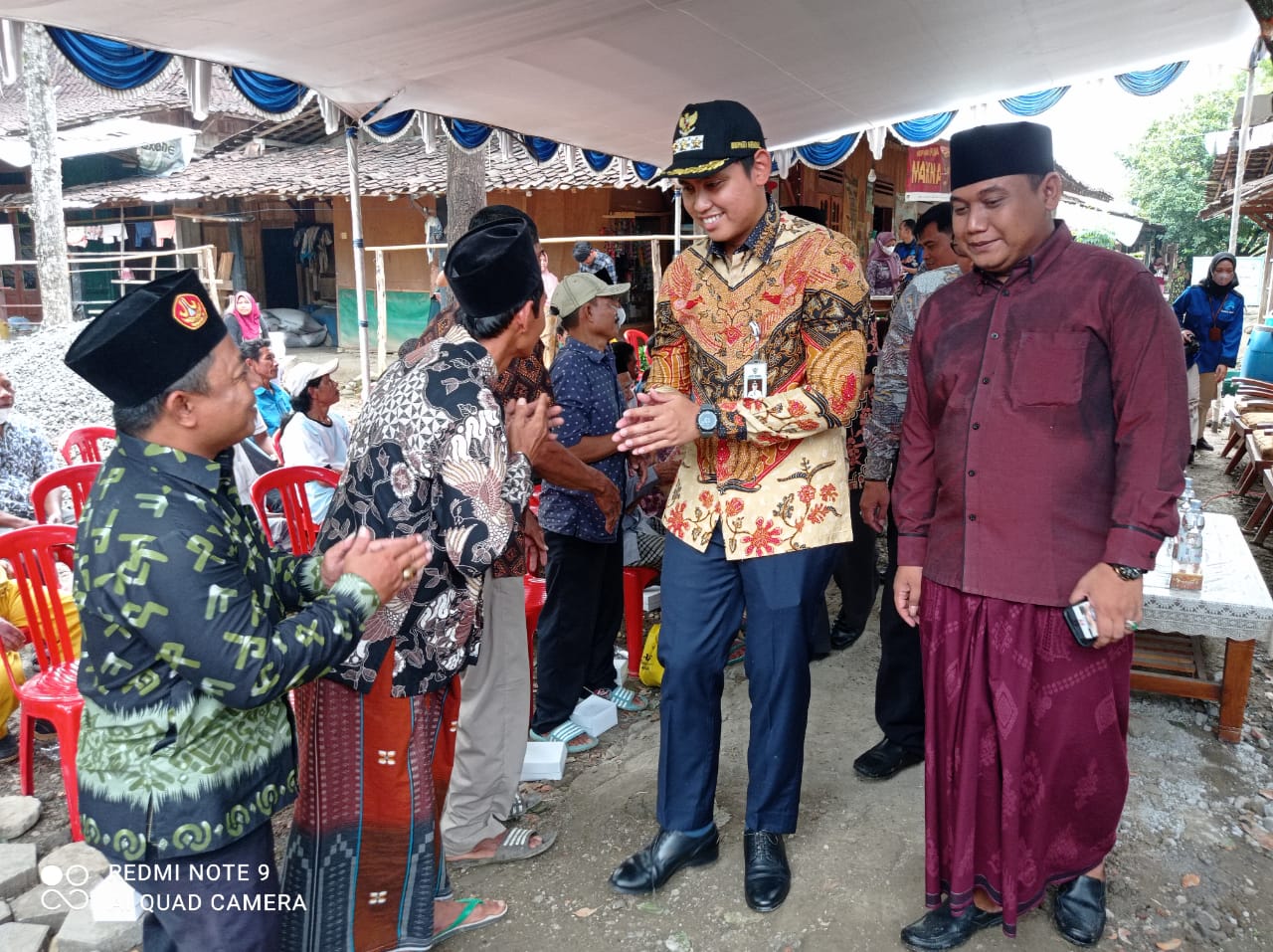 Lima Desa Di Kecamatan Ringinarum, Terima Bantuan Dana Dusun, Ini Kata Bupati Kendal