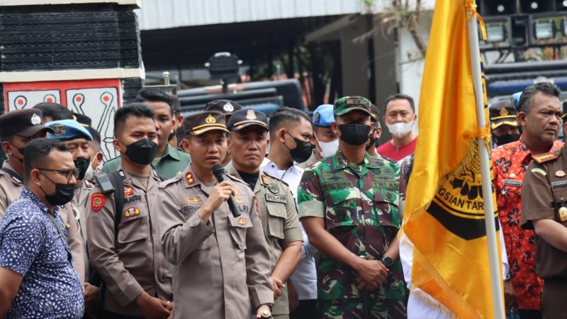 Kapolres Pematang Siantar Pimpin Pengamanan Unjuk Rasa Tolak Kenaikan BBM Berlangsung Aman