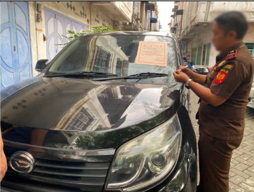 KPP Pratama Medan Petisah Lakukan Giat Gakum Penyitaan
