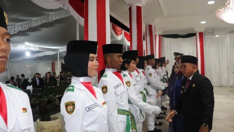 Pengukuhan 36 Anggota Paskibraka, Molen Pesankan Prestasi-Disiplin-Moral-Jiwa Nasionalisme