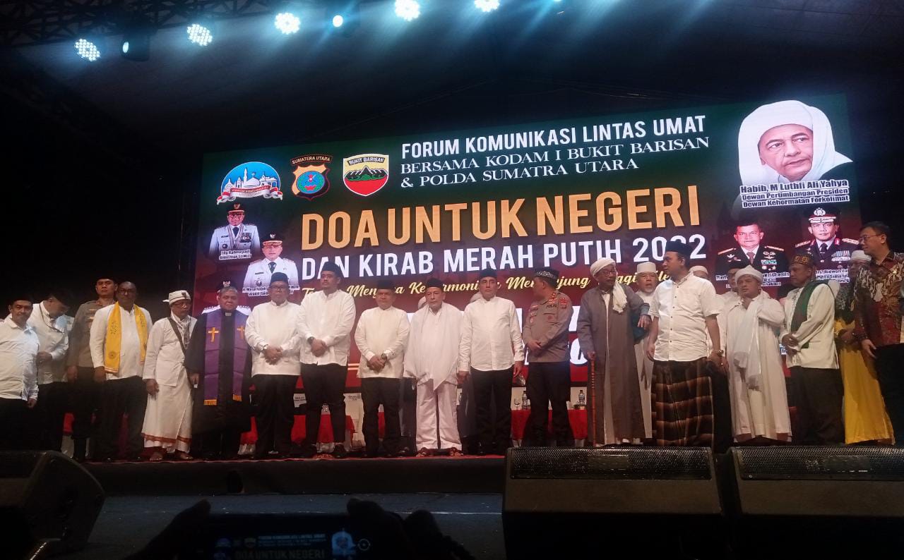 Kirab Merah Putih Dihadiri Habib Luthfi Bin Yahya Dengan Do’a Lintas Agama Untuk Negeri